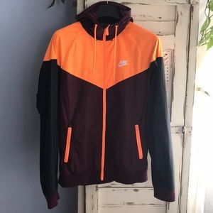 Mens Nike Windbreaker